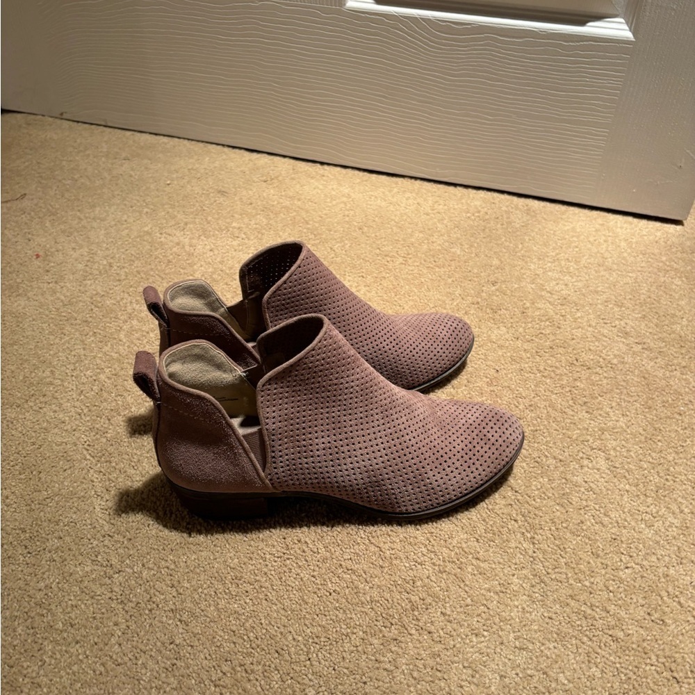 Beige Suede Boots lightly used 1 inch - Picture 5 of 7
